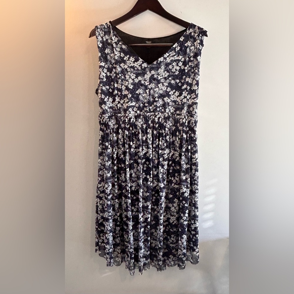 simply vera wang dress blue floral sleeveless women's size XL Preowned Classy